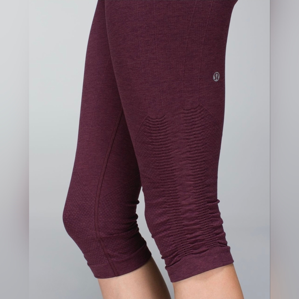 Lululemon In The Flow leggings ribbed cropped capris light brown tan size 6